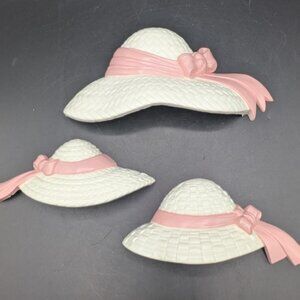 Vintage 1987 Burwood Products Straw Hats Wall Hanging Pink White